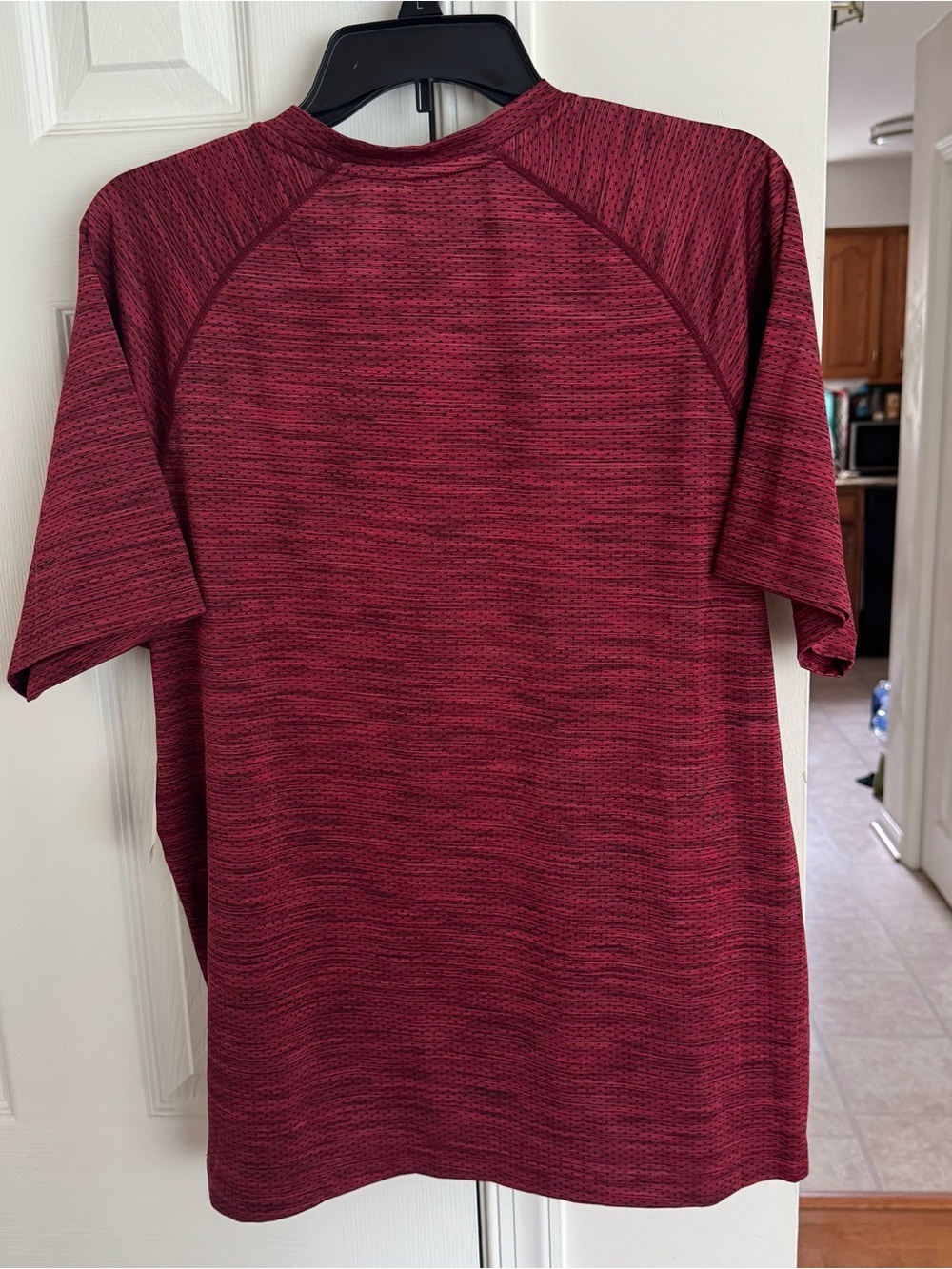 Reebok Men's Space Dye Performance T-Shirt M Red Heather Quick Dry Activewear - Picture 4 of 16